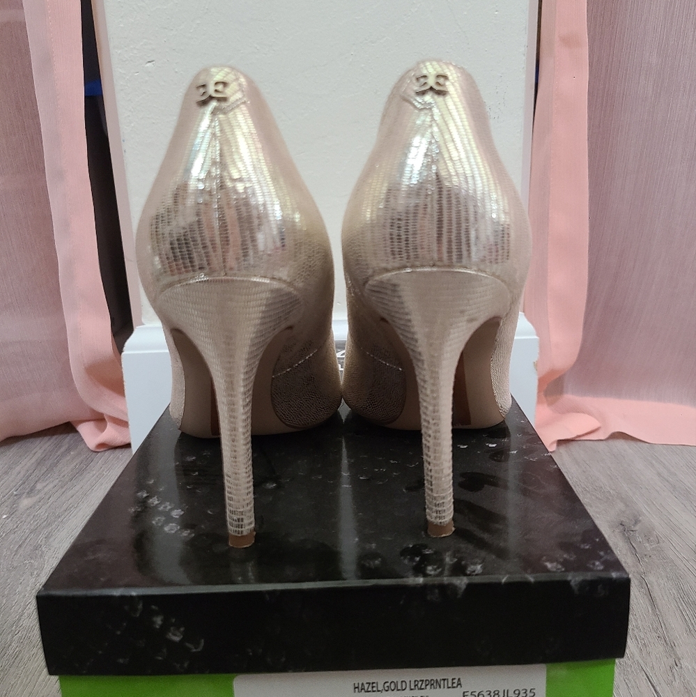 Sam Edelman Hazel Pointed Toe Pumps - Picture 8 of 11